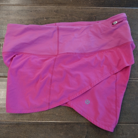 LULULEMON Women's Speed Up HR High Rise Pink Shorts - 8 - Picture 3 of 9
